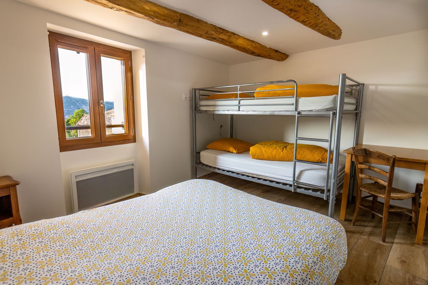 salle de bain, chambre gîte le mur d'abeilles, à Rougon, Gorges du verdon